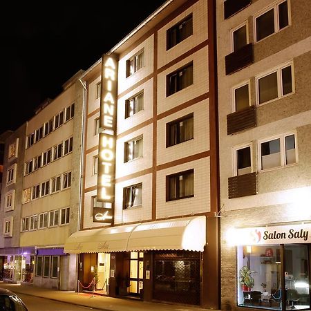 Trip Inn Hotel Ariane Кельн Екстер'єр фото